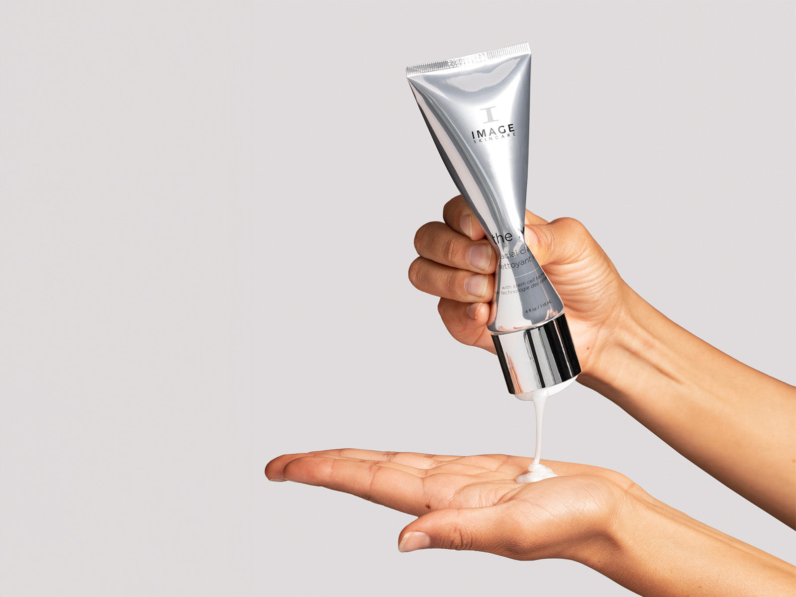 THE MAX - Facial Cleanser