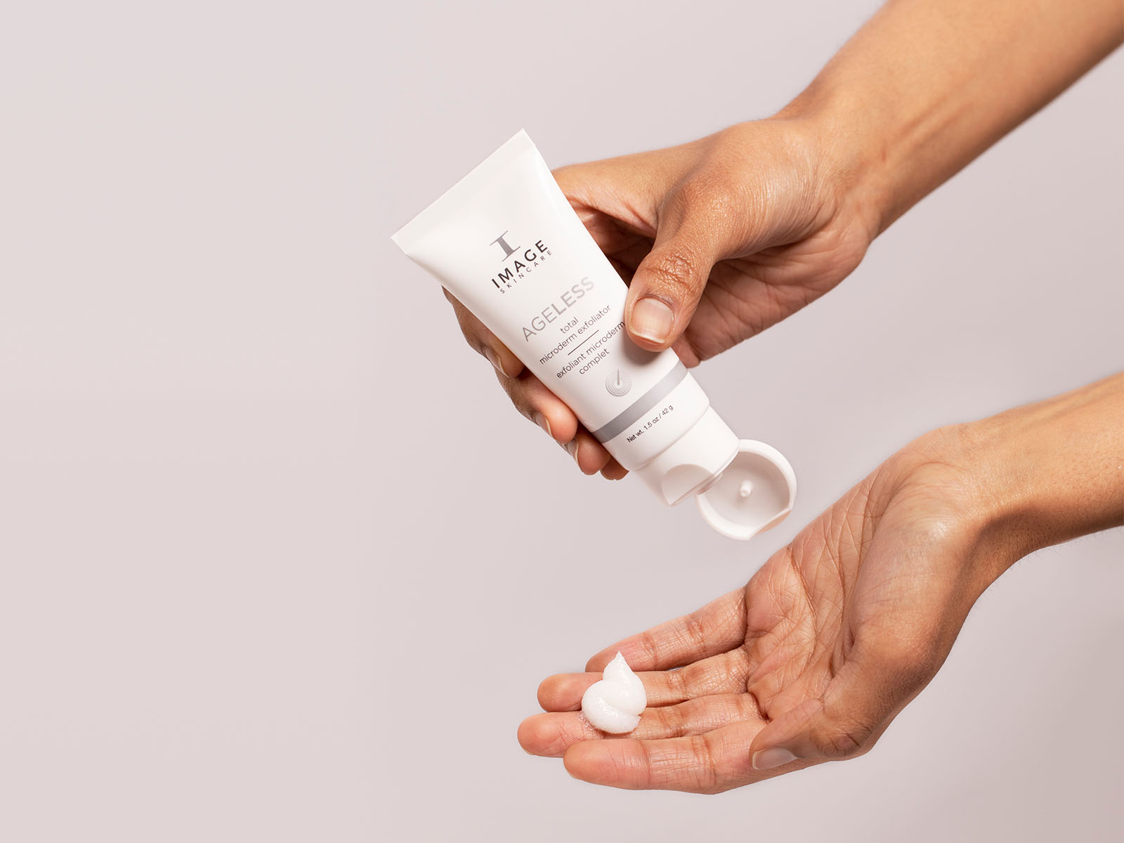 AGELESS - Total Microderm Exfoliator