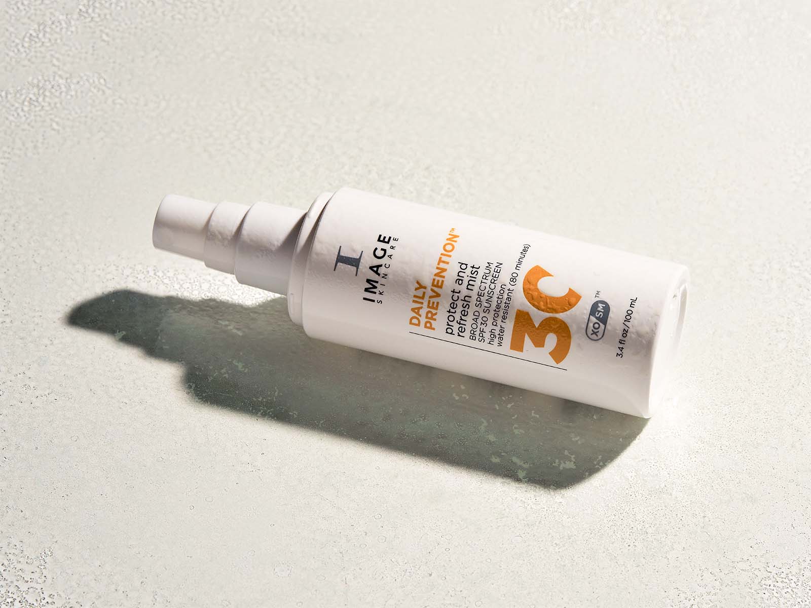 DAILY PREVENTION - Protect And Refresh Mist SPF 30